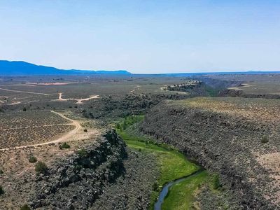 Property at Riverbend Rd, Ranchos De Taos, NM
