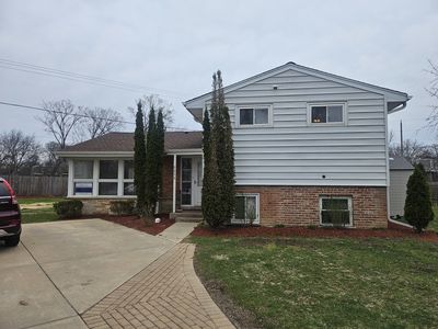 3036 Barclay Ln