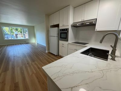 370 Bartlett St APT 2