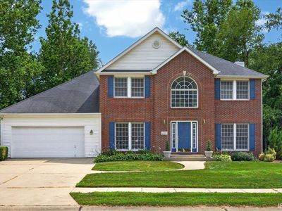 715 Bur Oak Ct W
