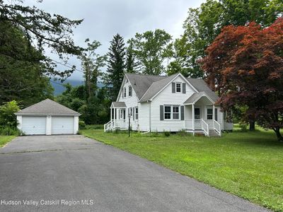 969 Blue Mountain Road