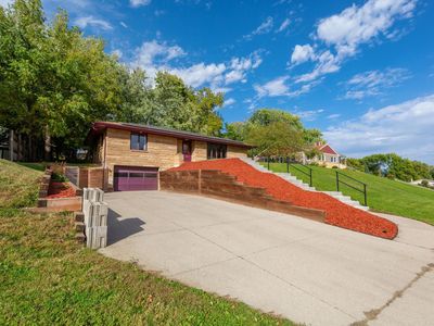 Property at 905 4th Ave SE, Waseca, MN