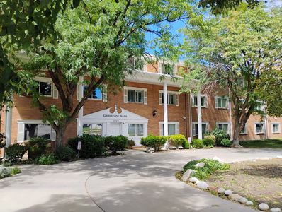 2760 S Highland Dr E #7