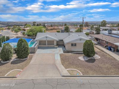 5801 Viewmont Ln