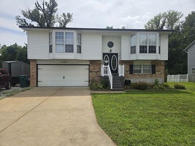 2466 Lombard Ln