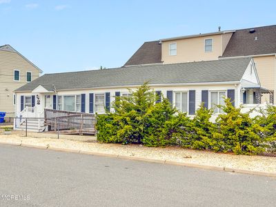 202 5th Avenue