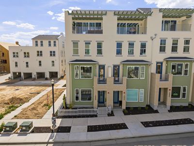 Major League with Roof Deck Plan, Sky Terrace Collection | Downtown Daybreak