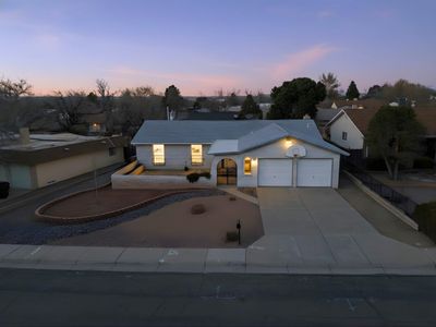 6405 Avenida La Costa NE