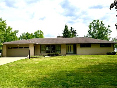 1935 Skyler Dr