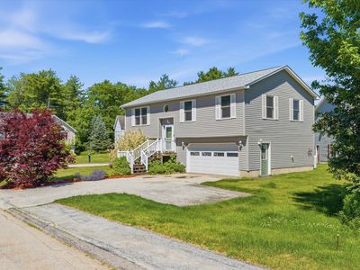 9 Little Roundtop Drive