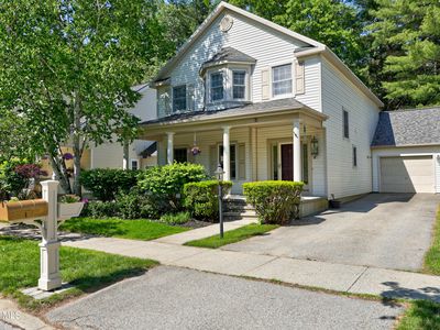 11 Thoroughbred Drive