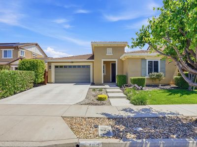 482 Stratford Ct