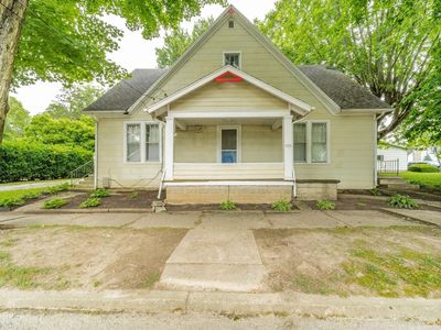 206 N Pearl St