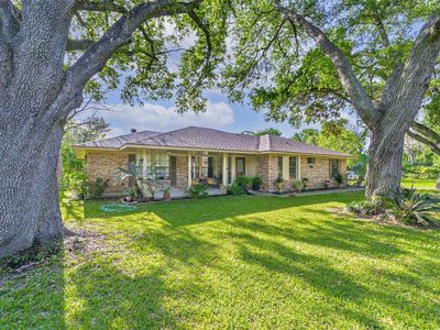 12712 Woody Rd