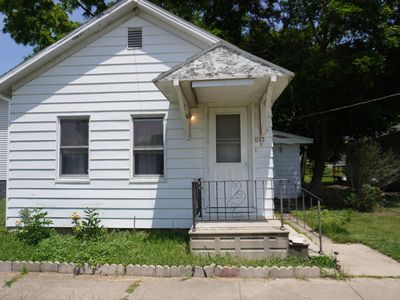 Property at 143 W Scott St, Seneca, IL