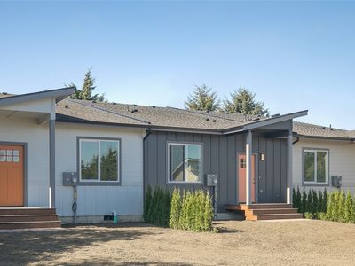 413 Trustee Street SW