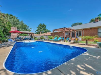 1411 Regency Blvd SE