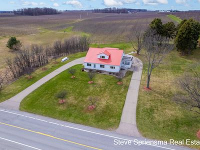 8945 Fruit Ridge Ave NW