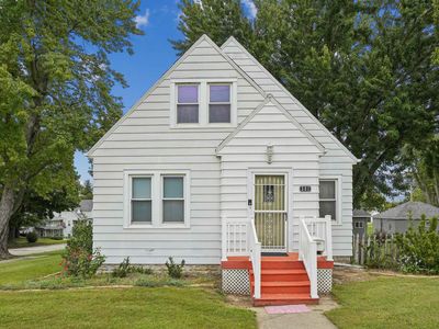 501/507 E Charles St