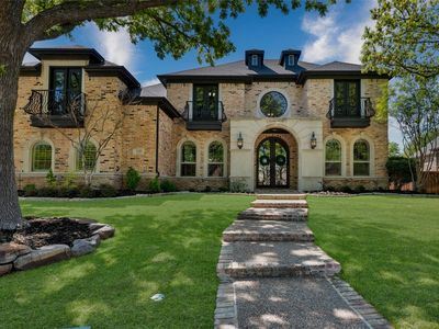 1106 Waterfall Dr