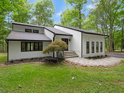 1 Fernwood Road