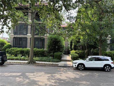 812 Stockley Gdns APT 6