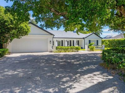 2728 Crayton RD