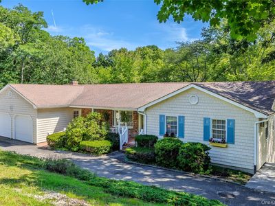 18 Beaver Lane W