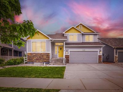 2402 Thoreau Dr