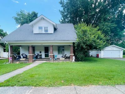 122 Adams St