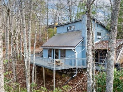 Property at 319 Pine Ridge Trl, Almond, NC