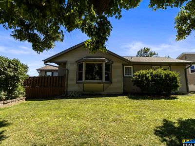 7727 Main St