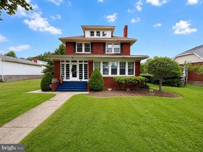 52 Birch St