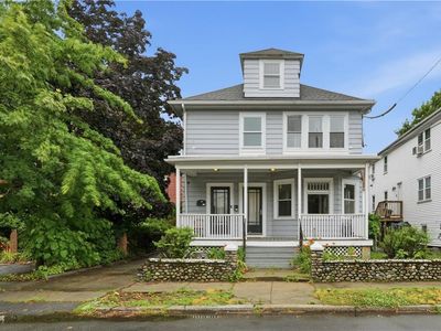 76 Radcliffe Ave