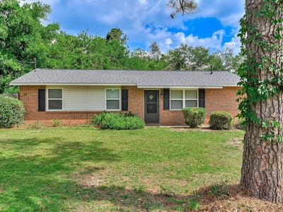 601 Kershaw Dr