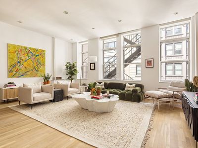 56 E 11th St #5