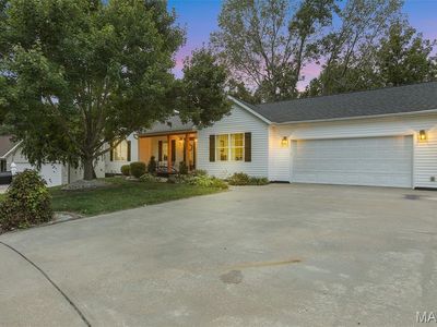 2105 Brookview Ct