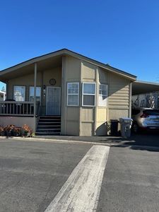 165 Blossom Hill Rd SPC 325