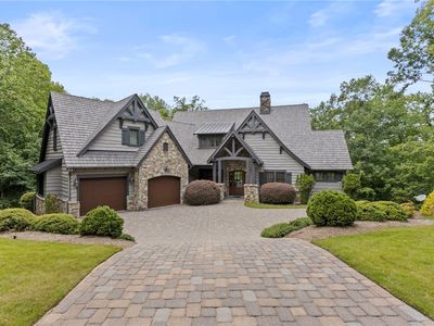 200 Saranac Dr