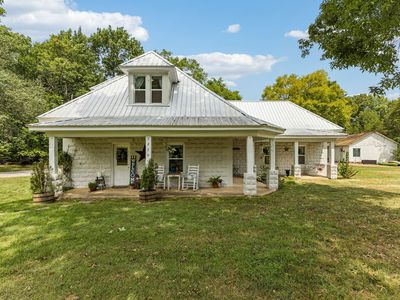 1270 Spence Ln