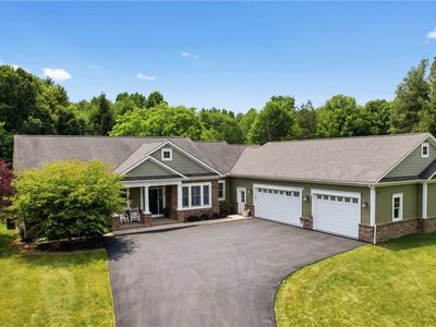 898 Bel Arbor Dr