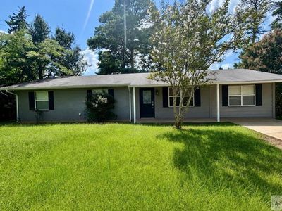 Property at 406 S Boggie St, Atlanta, TX