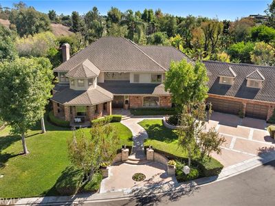 25512 Saddle Rock Pl