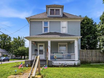 295 E George St