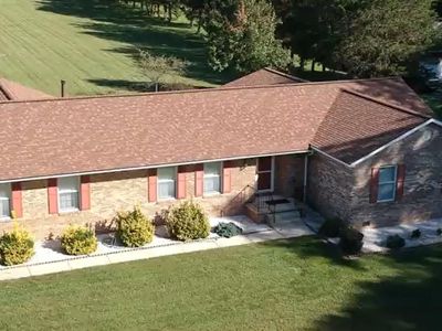 5498 Huckleberry Dr