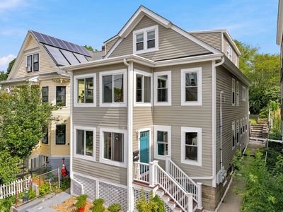 21 Malvern Ave #1