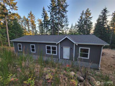 8942 W McKenna Falls Rd W