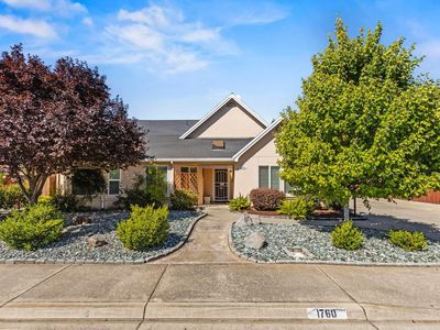 1760 Stabler Ln