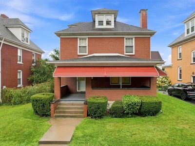 722 Fairview Ave