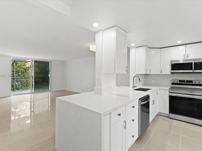 Property at 319 NE 14th Ave APT 201, Hallandale Beach, FL